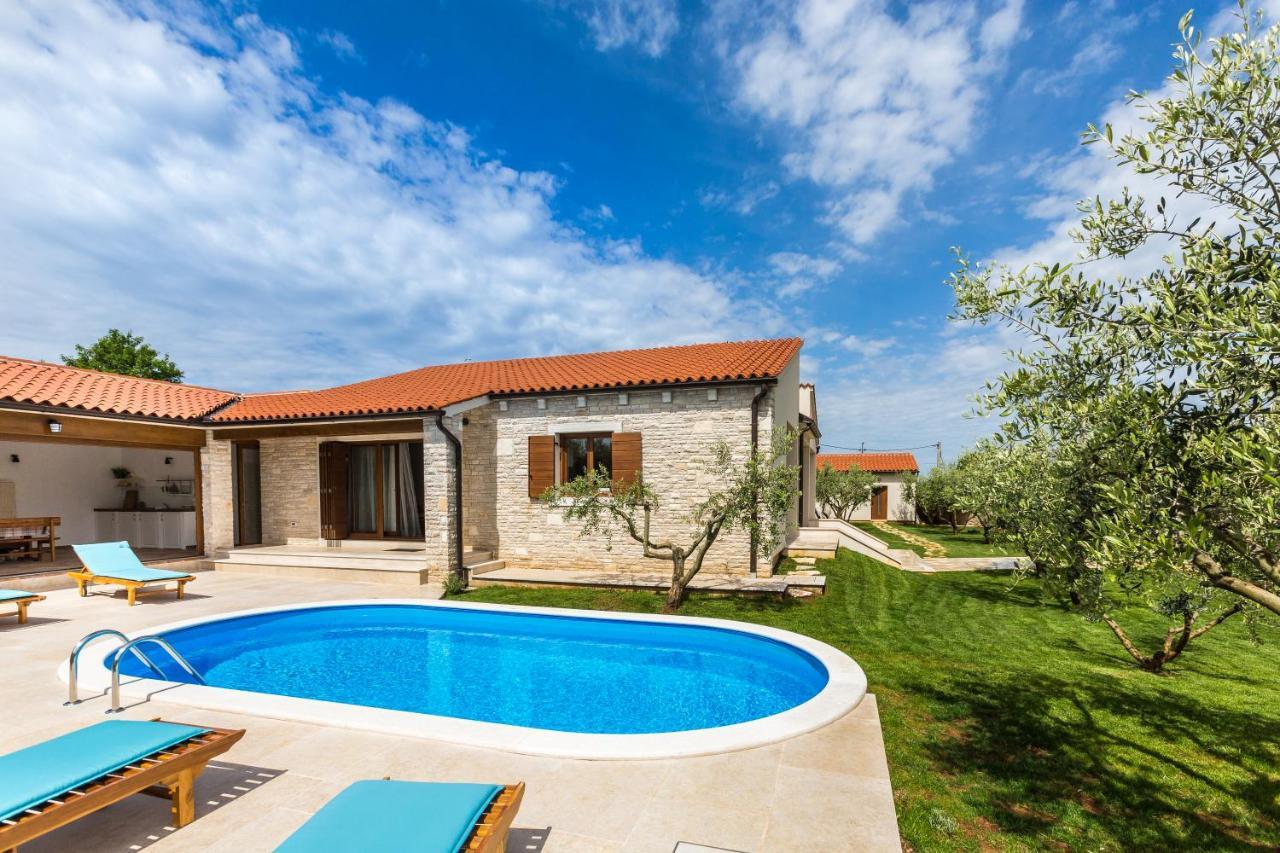 Villa Vignola Kavran Bagian luar foto