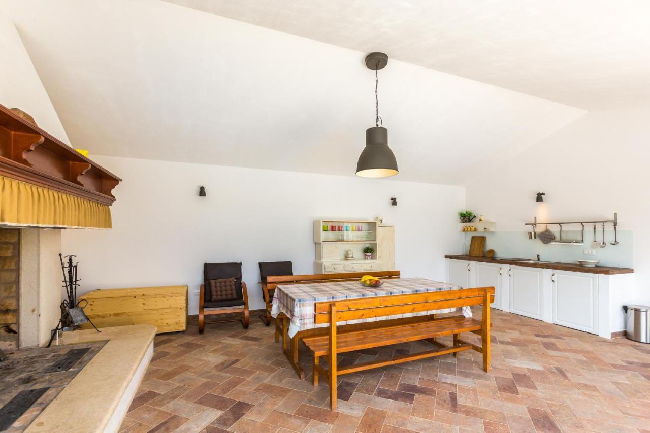 Villa Vignola Kavran Bagian luar foto