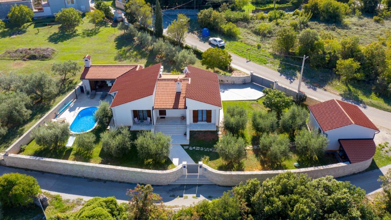 Villa Vignola Kavran Bagian luar foto