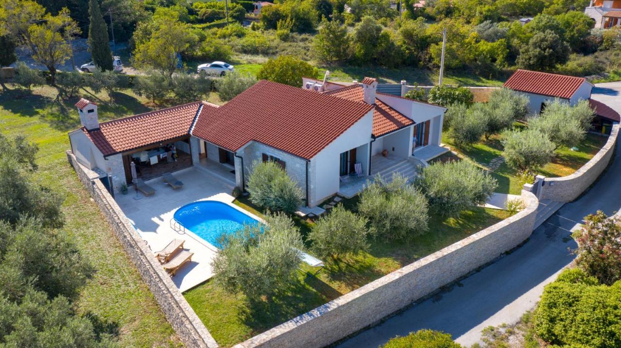 Villa Vignola Kavran Bagian luar foto